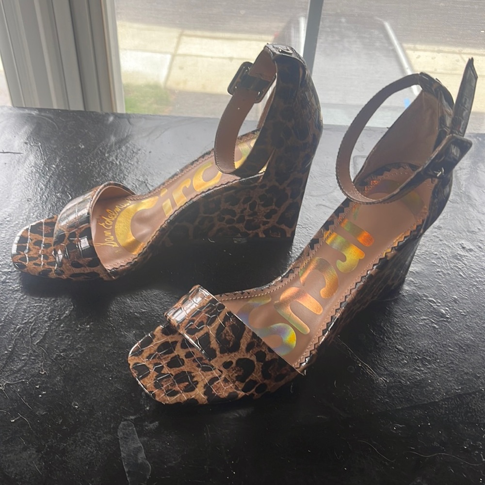 Circus by SAM EDELMAN wedge